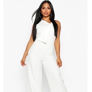 Wide leg jumpsuit